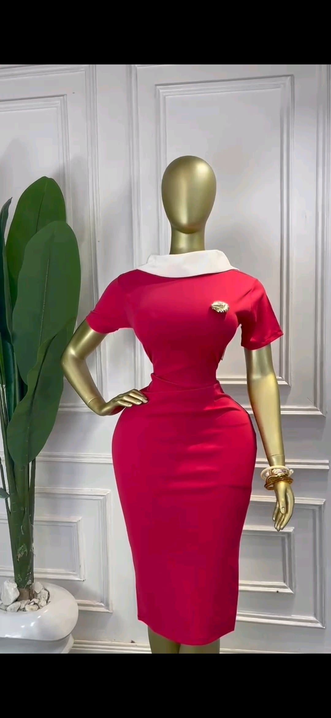 Bodycon Midi with White Collar