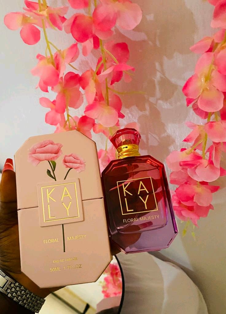 Kaly Floral Majesty
