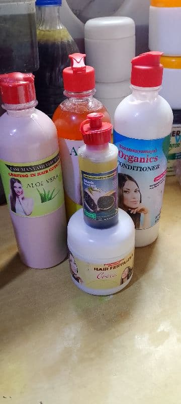 Shampoo conditioner and Living conditioner and Black seed Oil and cream