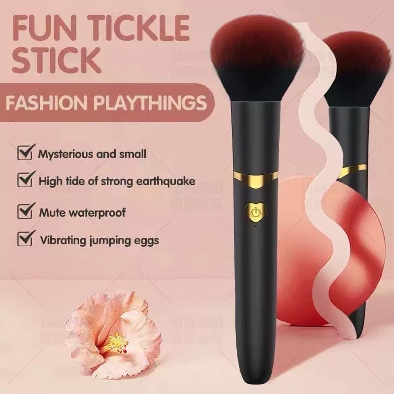Makeup brush vibrator