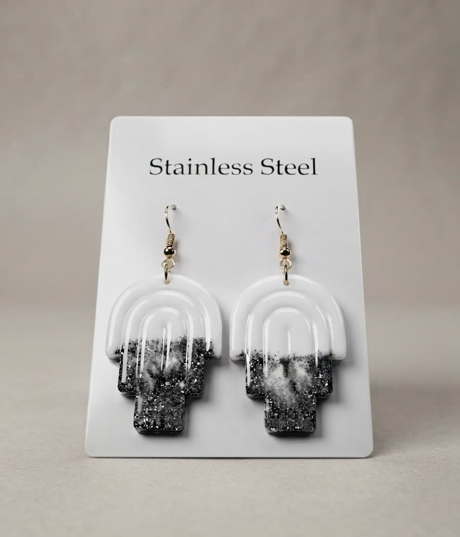 Handmade resin earring