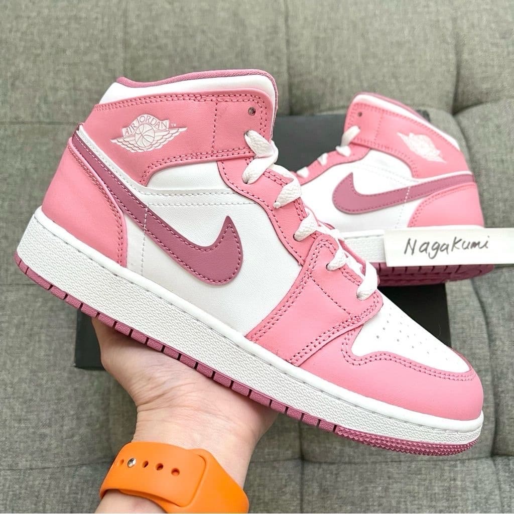 Jordan 1