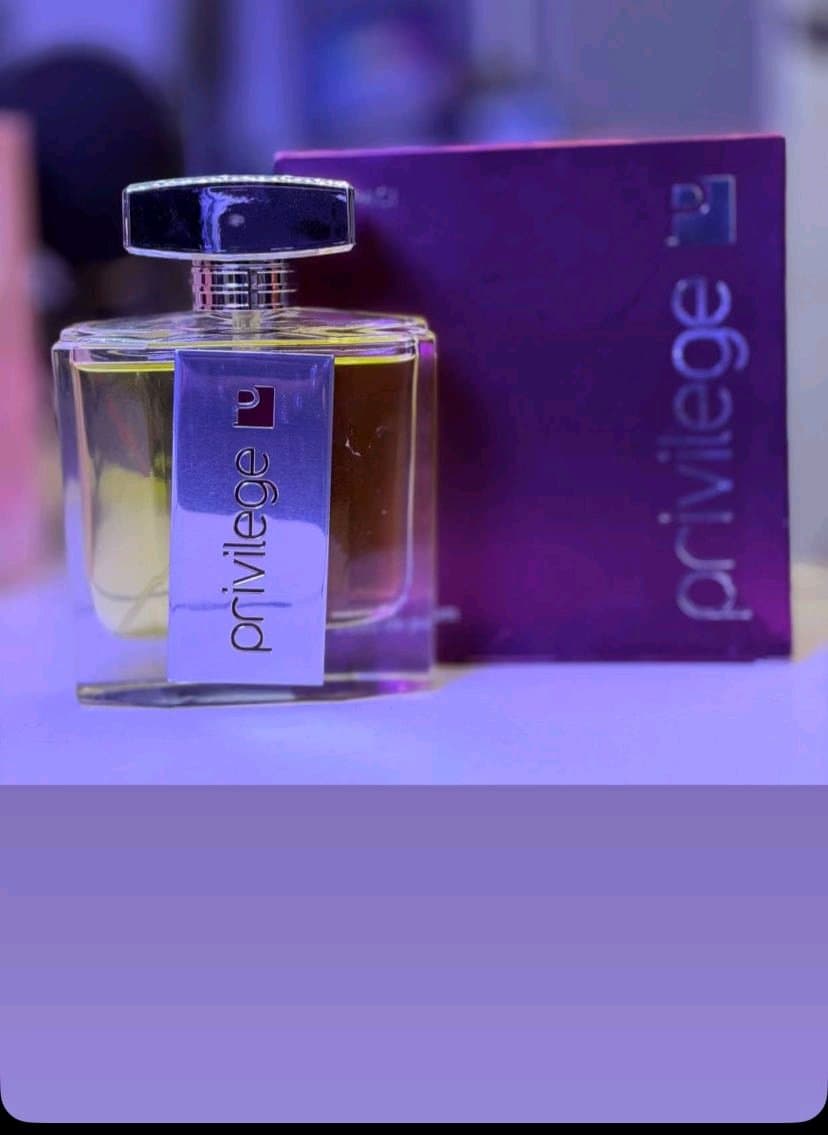 Long lasting Perfumes
