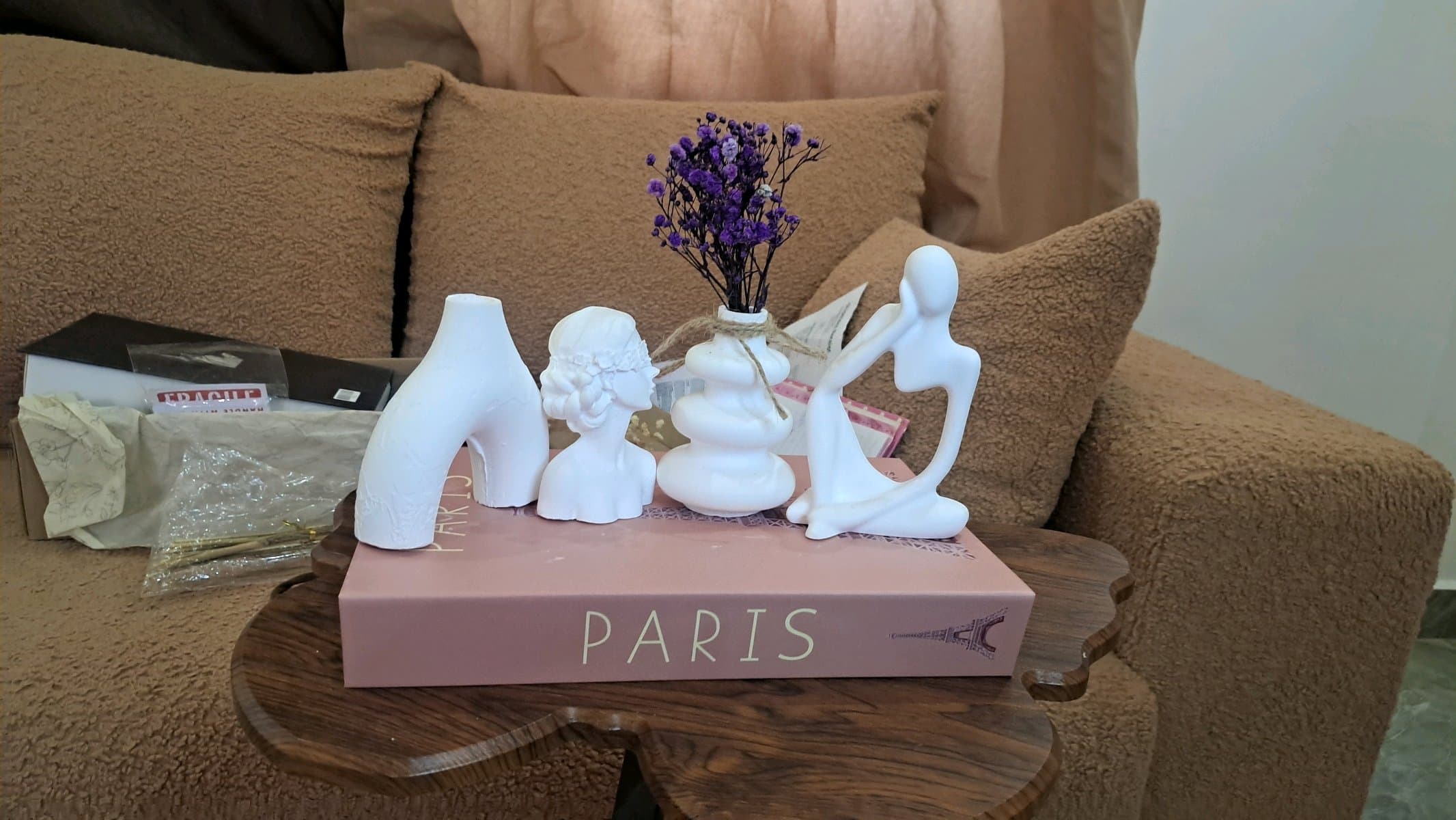 Gypsum set with faux book