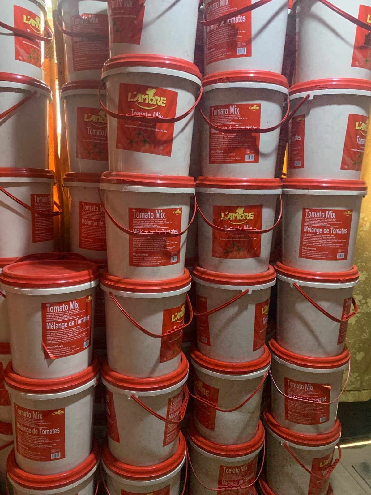 Lamore tomatoes Sachet