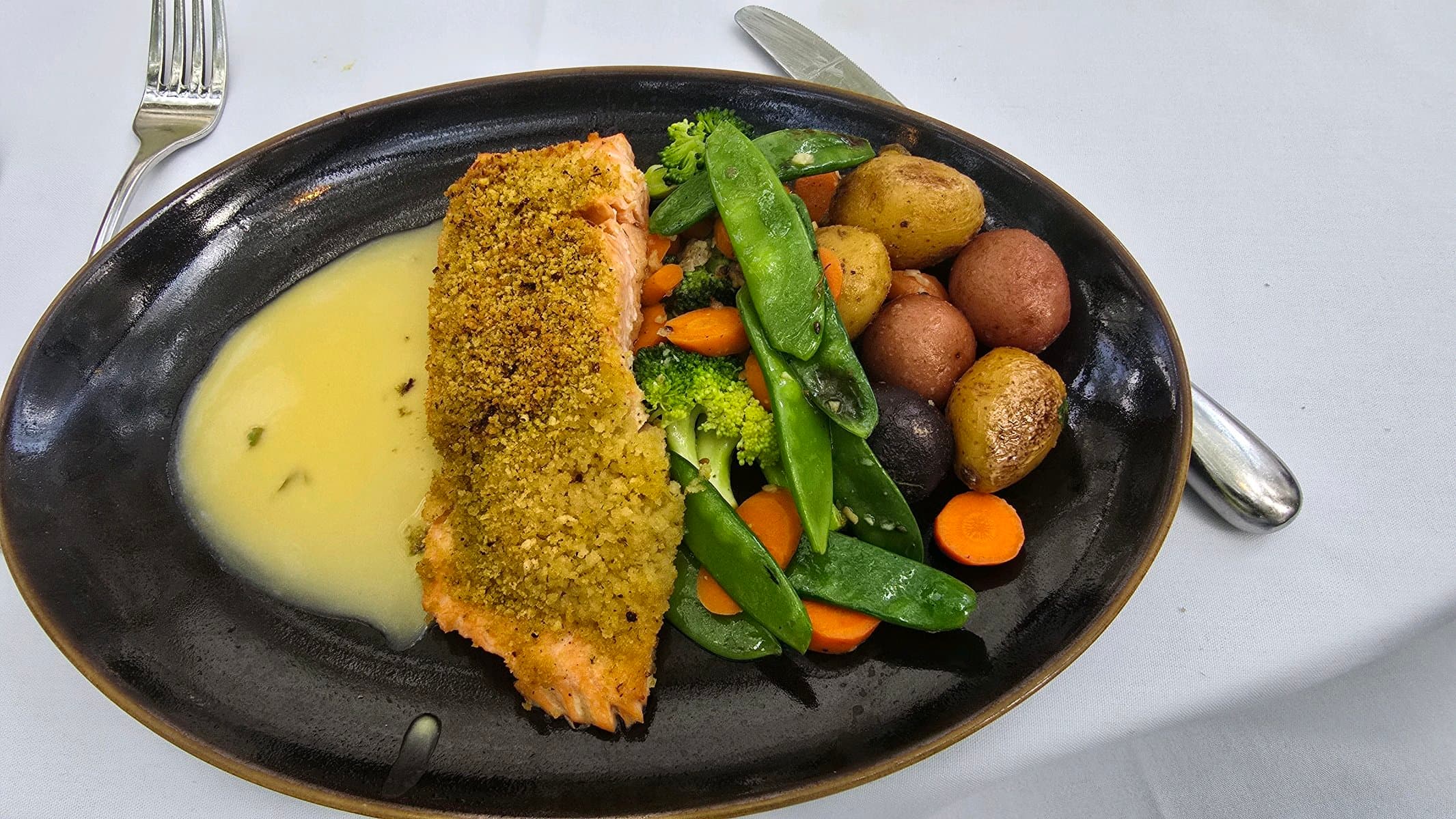 Crusty Salmon with Potatoes