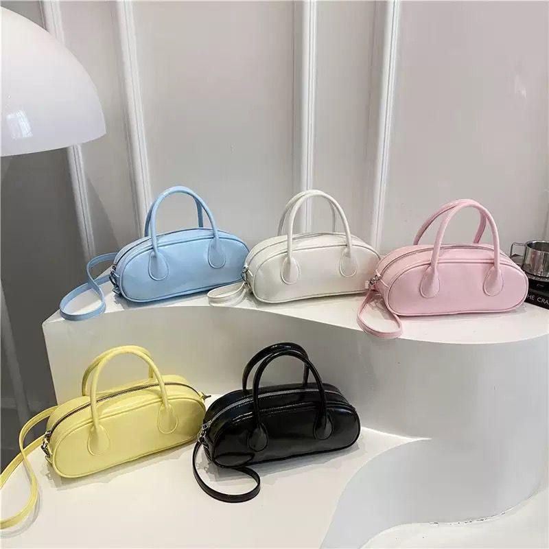 oval sticky bag