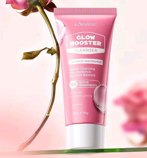 Glow Booster Cleanser With Advanced Niacinamide