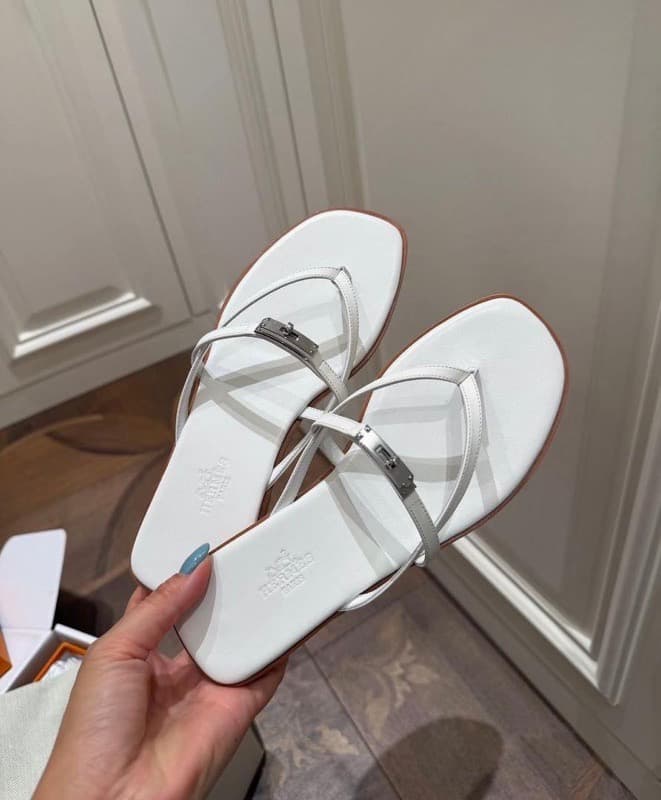Hermes slippers