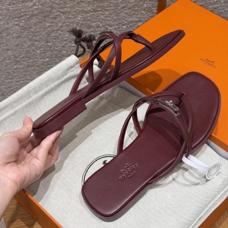 Hermes slippers