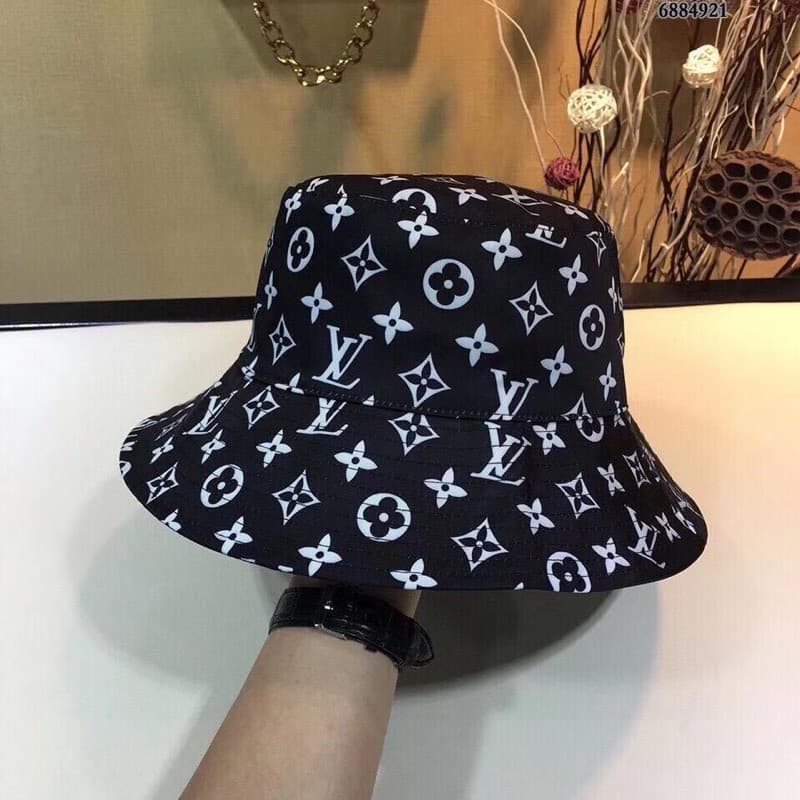 hat