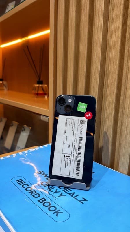 iPhone 14