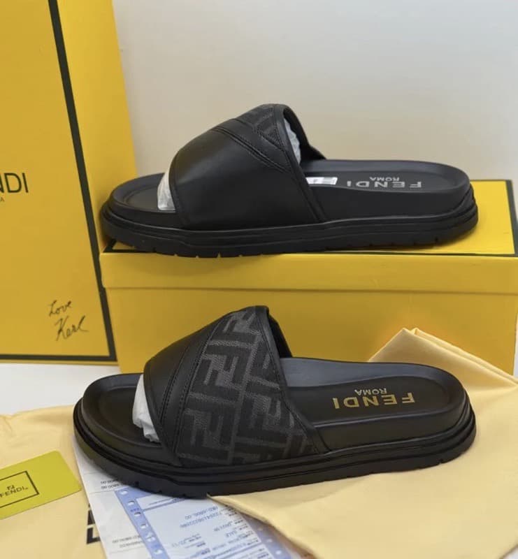 Fendi Slippers