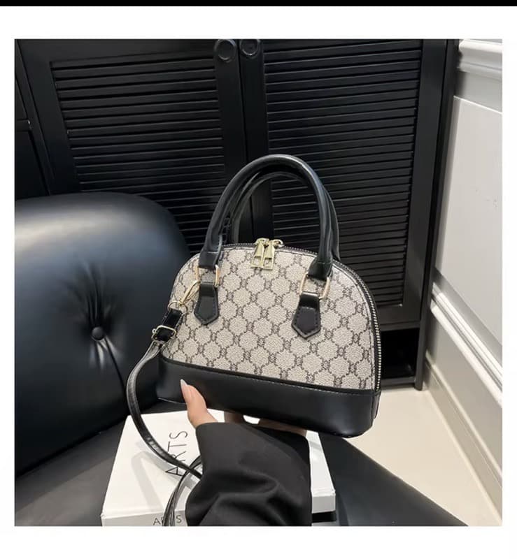 mini handbag