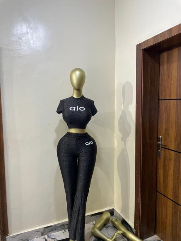 Alo 2 piece