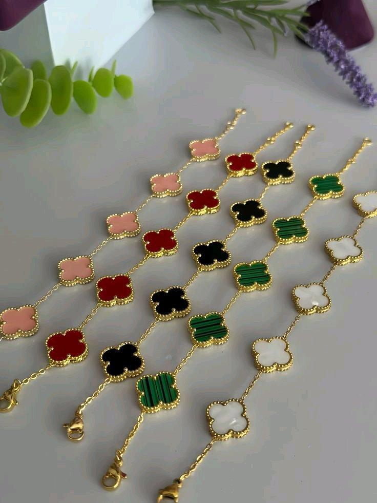 Van Cleef chain bracelets