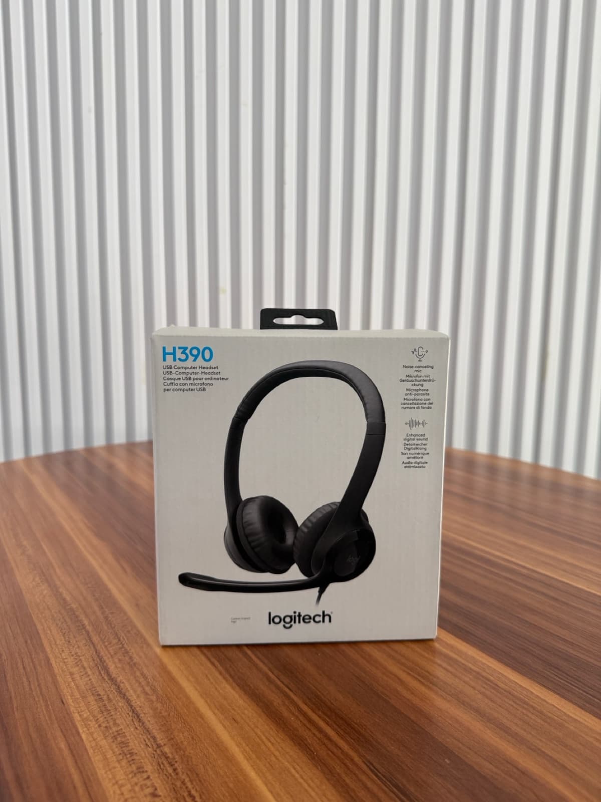 Logitech Headphone H390
