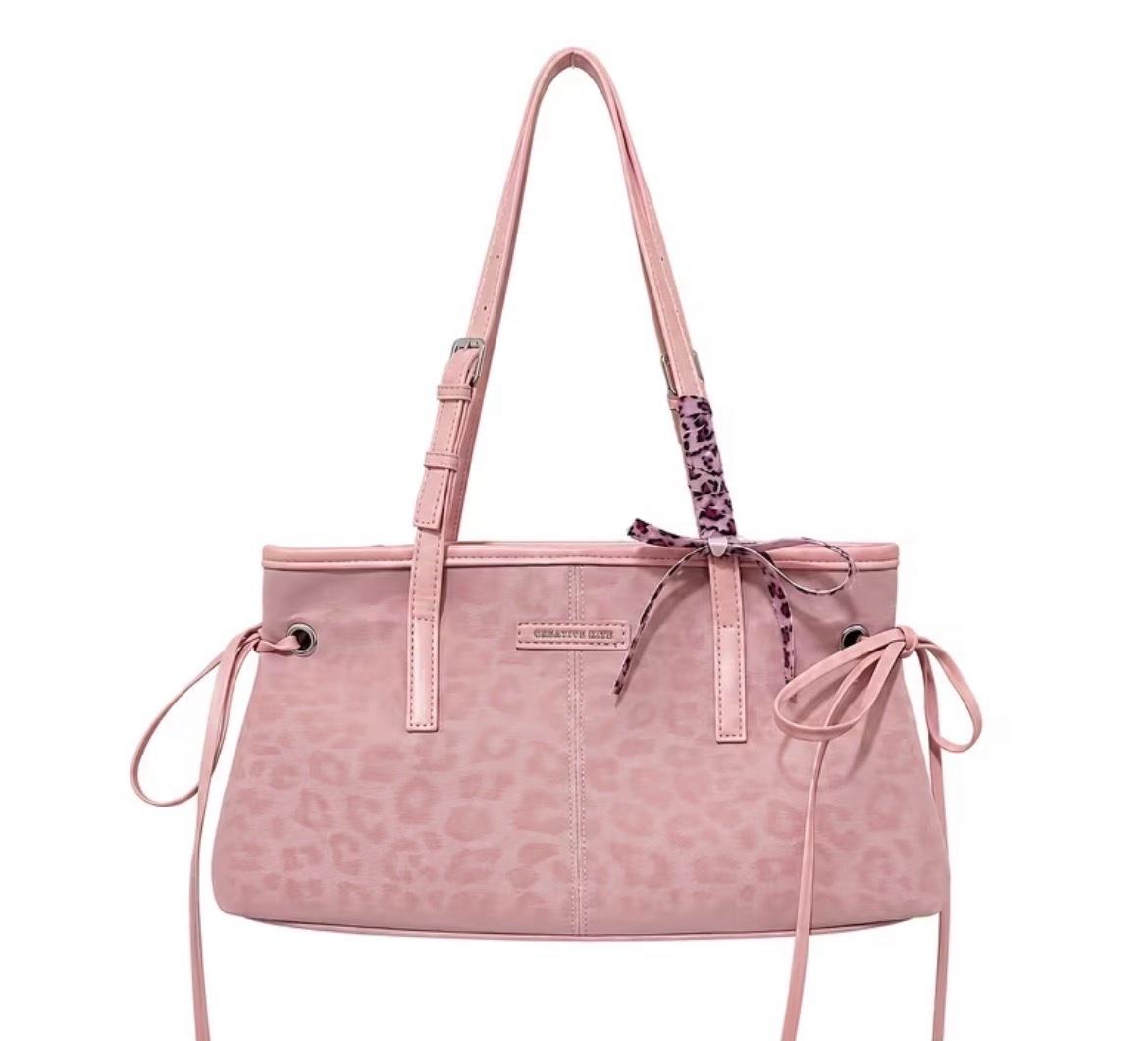Creative Mite Pink Leopard Shoulder Bag