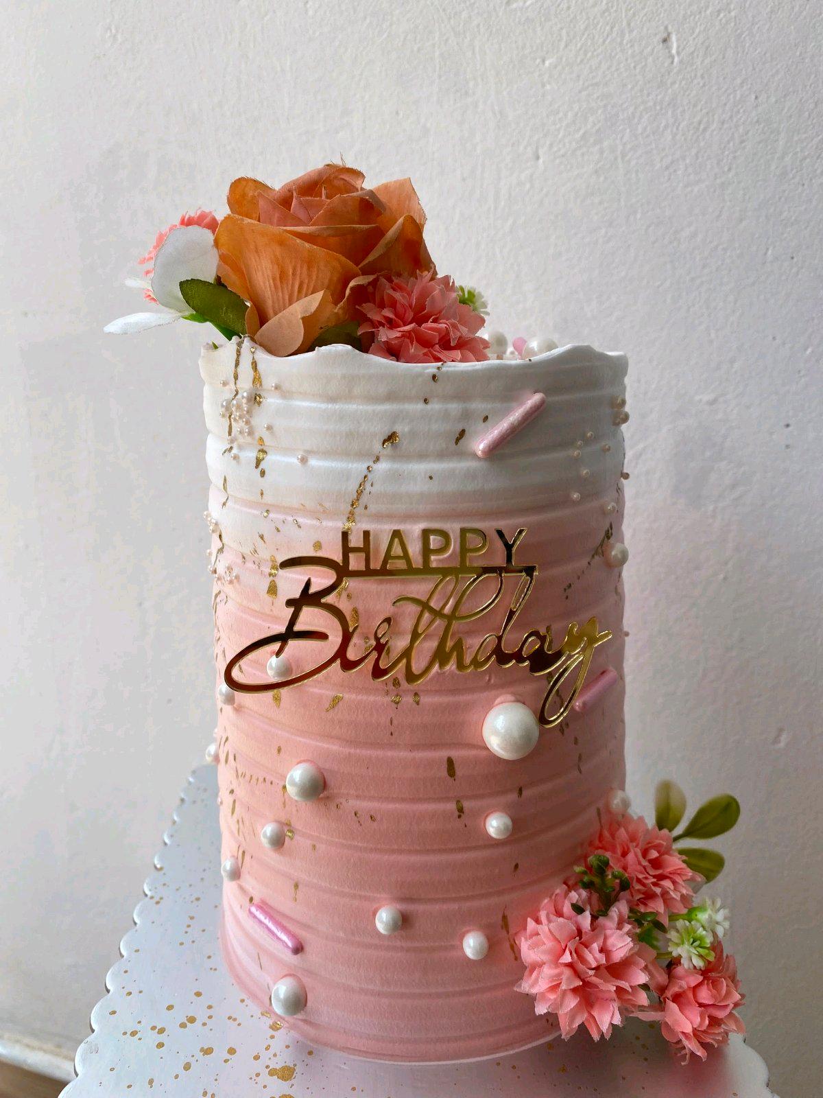 5 inches cake: 3 layers