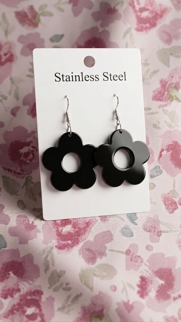 Handmade resin earring