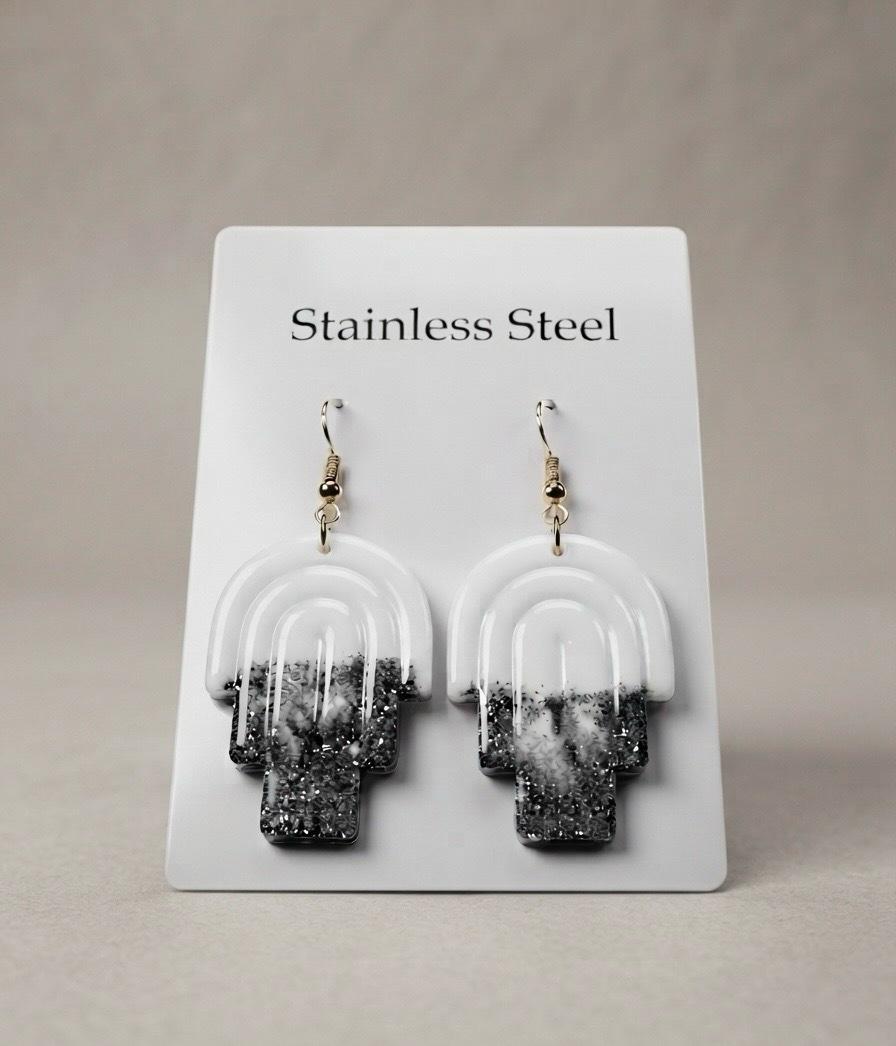 Handmade resin earring
