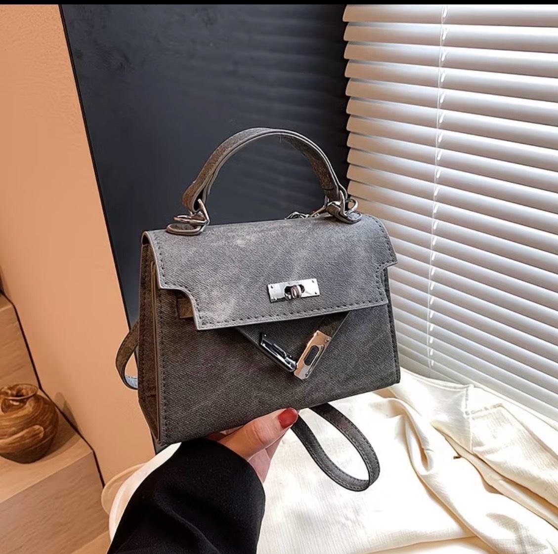 MINI KELLY BAG