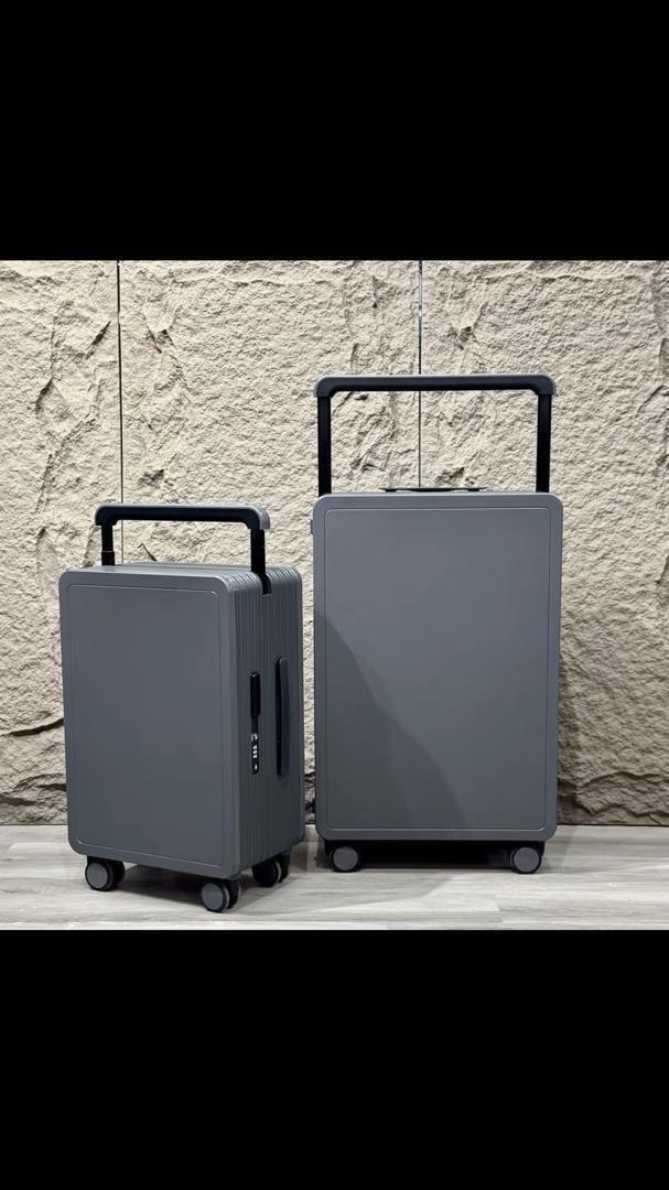 sipless suitcase