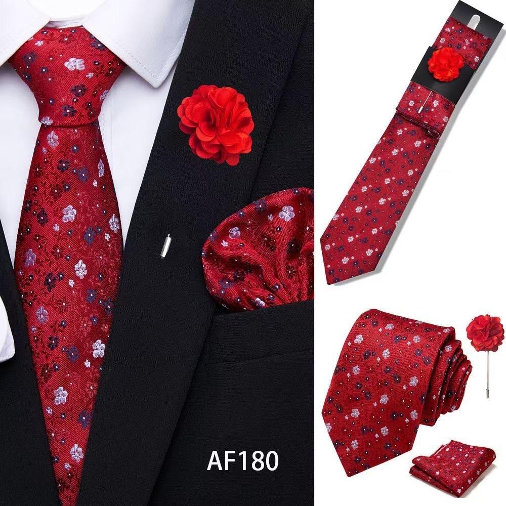 SUITS