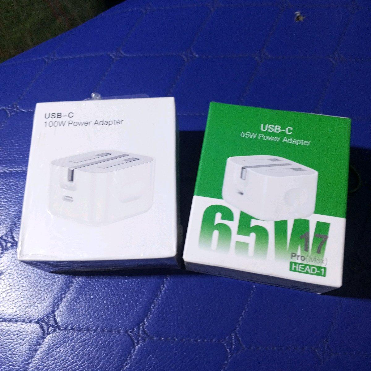 iPhone adapter