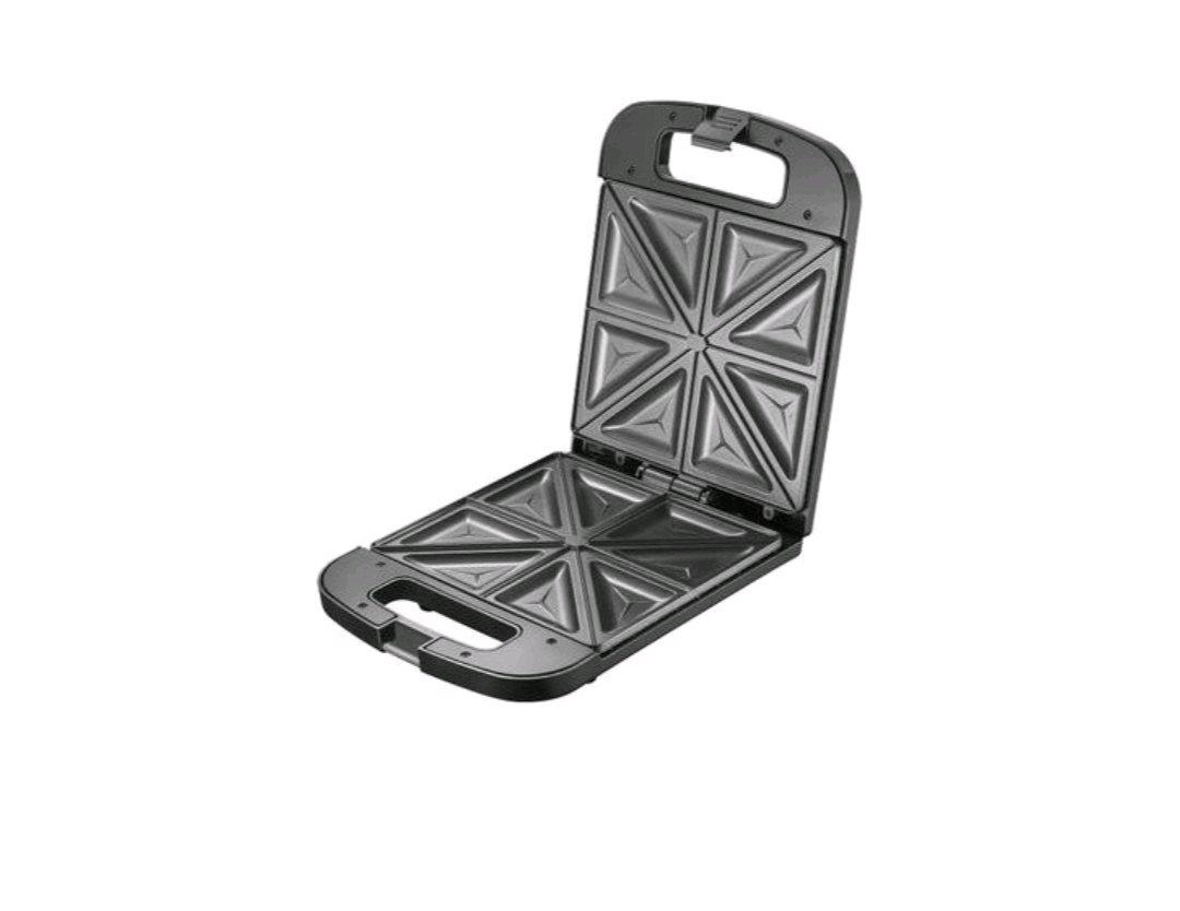 SANDWICH MAKER
