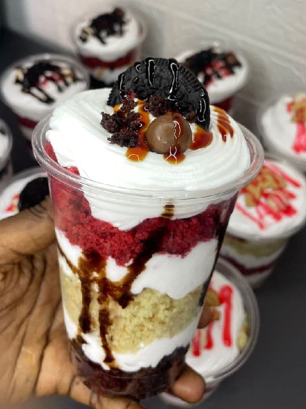cake parfait