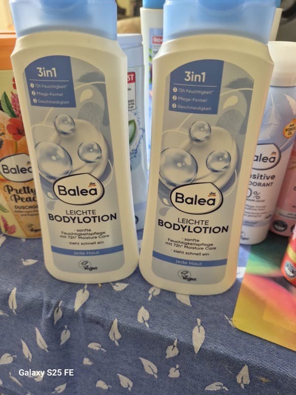 Original Balea Light Body Lotion 3-in-1 – 72h Moisture Care