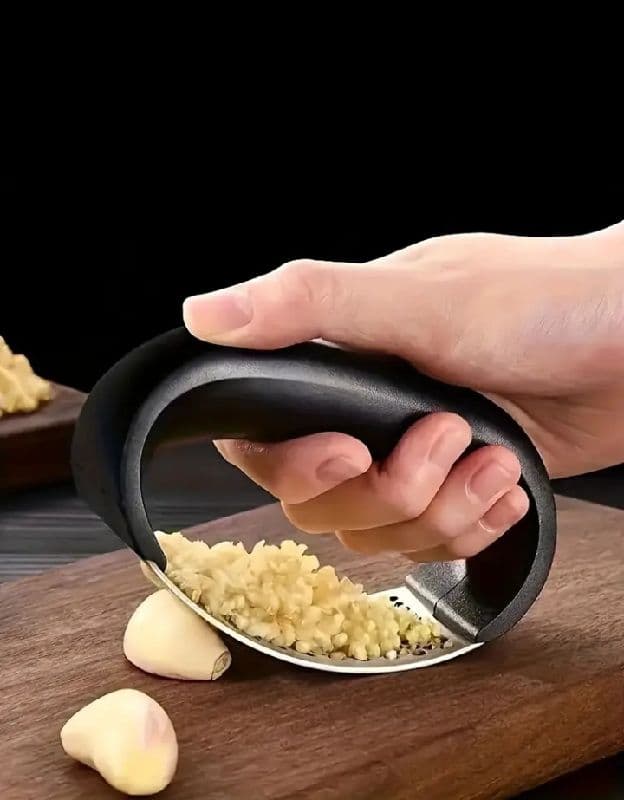 High-grade Stainless Steel Garlic Press Grinder