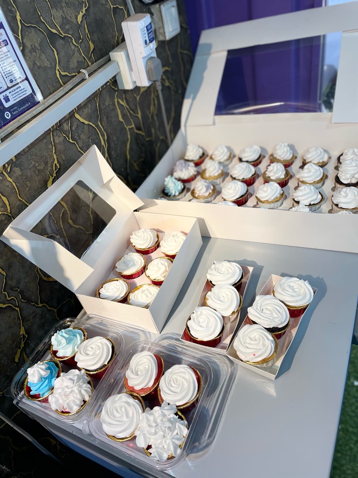 6 pieces cupcakes