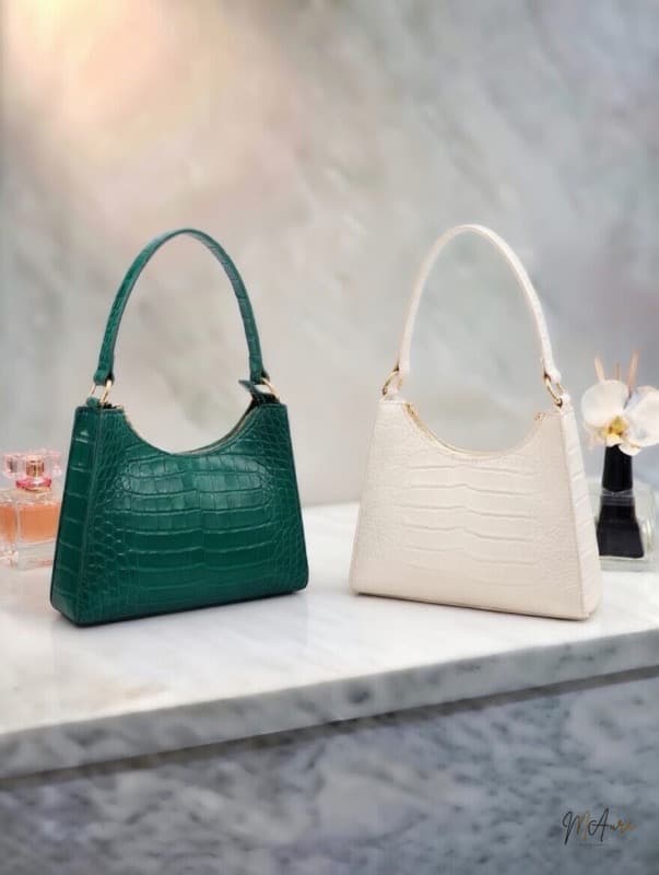 Croco-Chic Bag