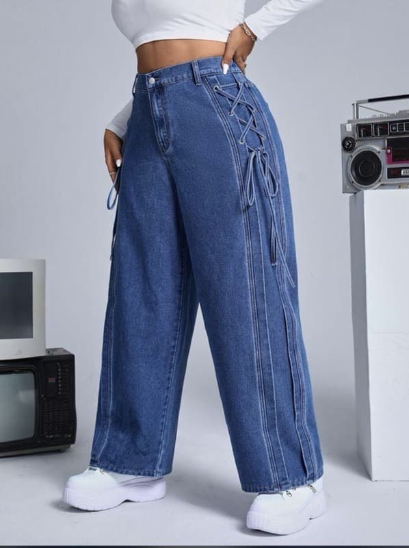 Luna" Lace-Up Side Wide-Leg Jeans