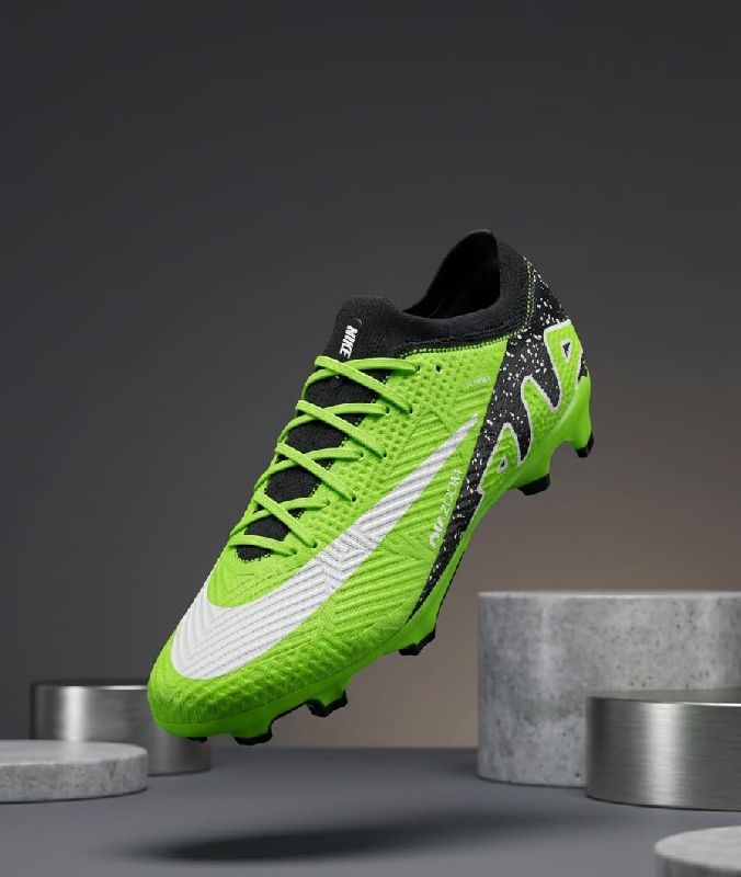 Boots ( Size 45 )