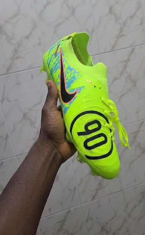Boots ( Size 42 )