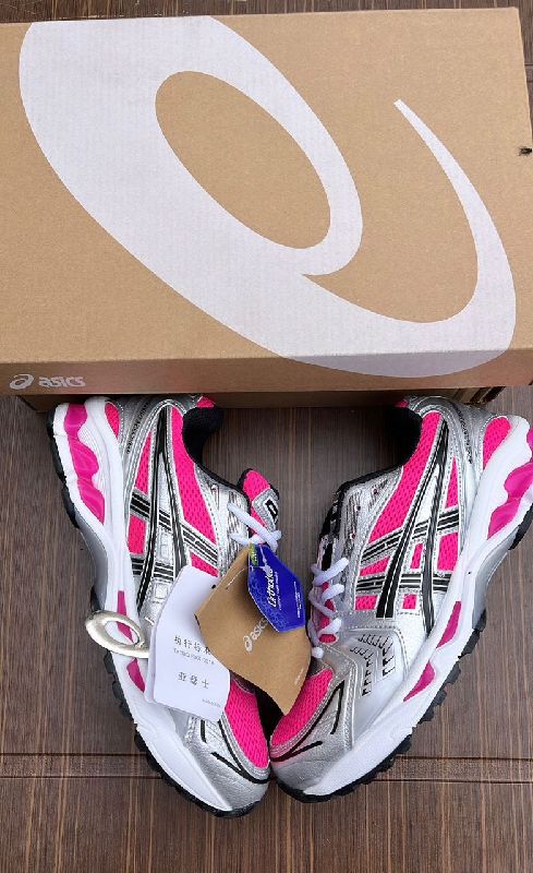 Asics ( Size 40 )