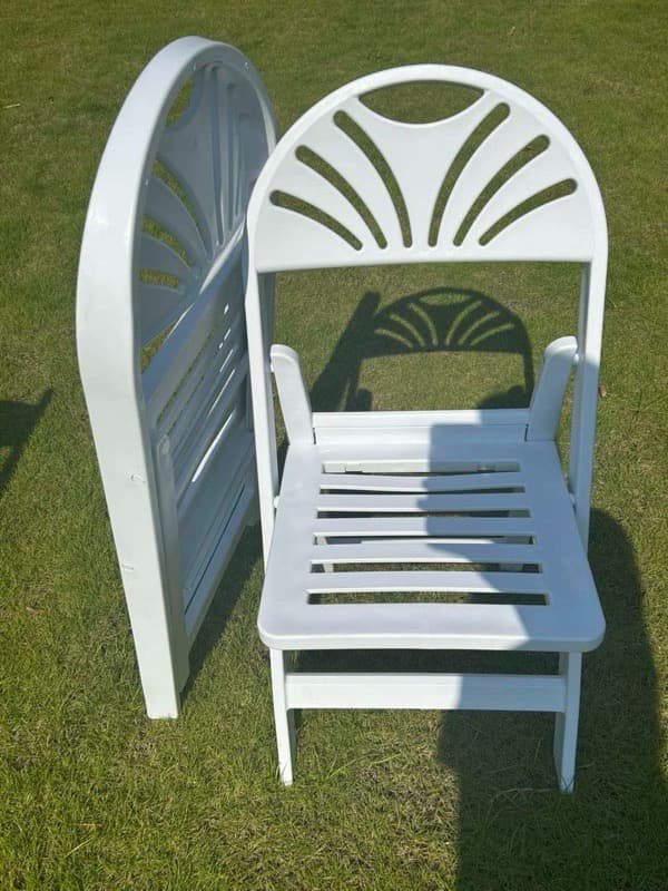 Resain chair