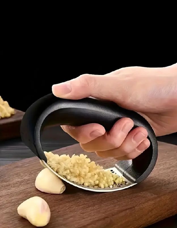 High-grade Stainless Steel Garlic Press Grinder