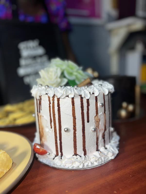 birthday cake