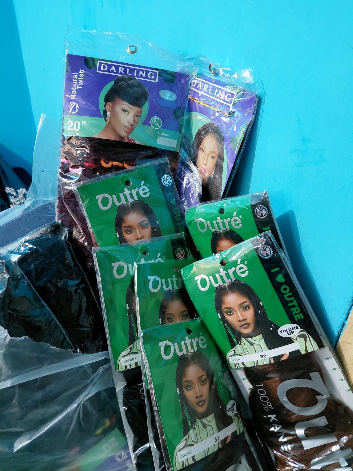 Outre ,Darling twist Wigs and all kinds of Wigs and Weave on